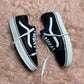 VANS ( Size 38.5 /  5.5 )