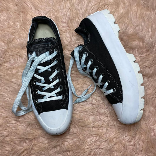Converse ( Size 38 / 5.5 )