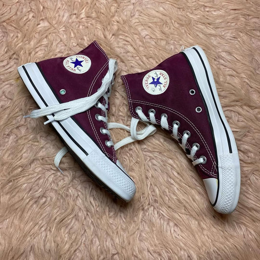 Converse ( Size 36 / 5.5 )
