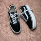 VANS ( Size 39 / 6 )