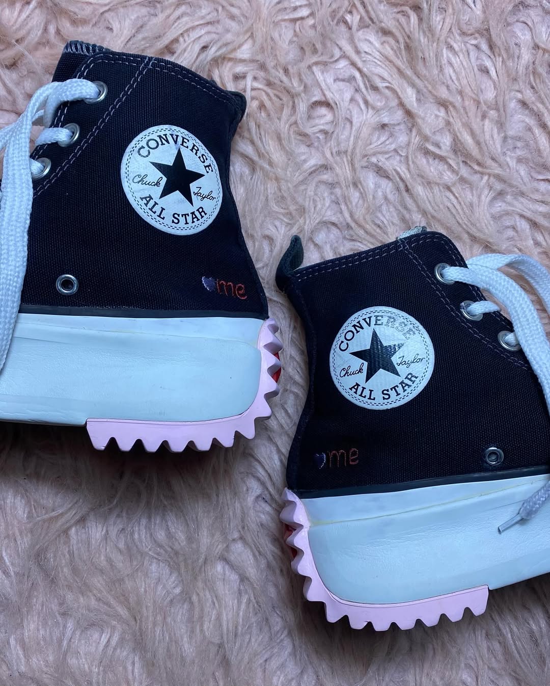 Converse ( Size 39 / 6 )