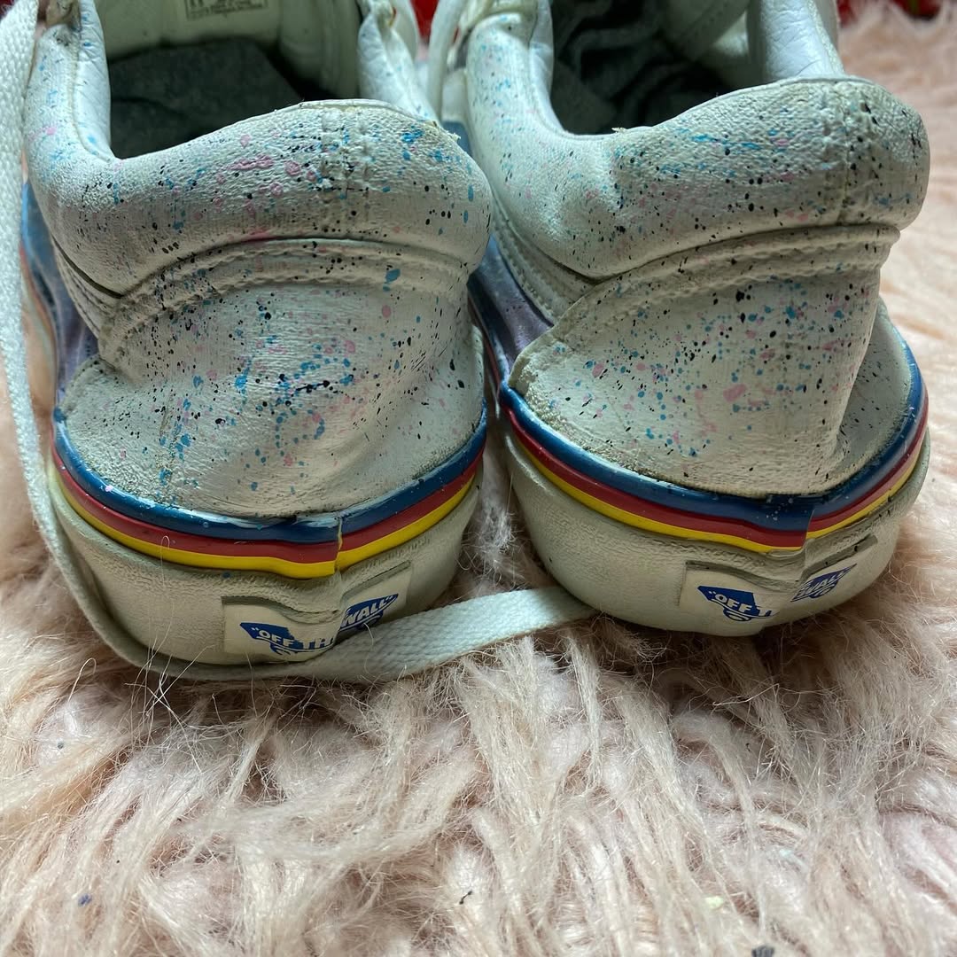 VANS ( Size 38.5 /  5.5 )