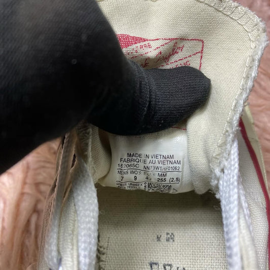 Converse ( Size 40 / 7 )