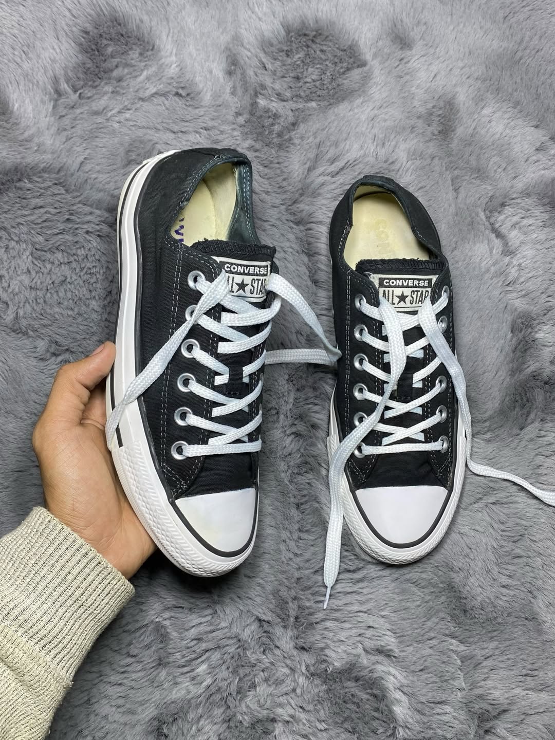 Converse ( Size 39 / 6 )
