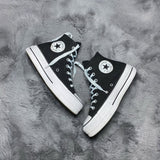 Converse ( Size 37 / 4.5 )