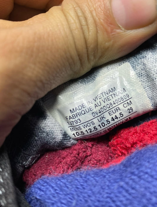 Converse ( Size 44.5-45 / 10.5-11 )