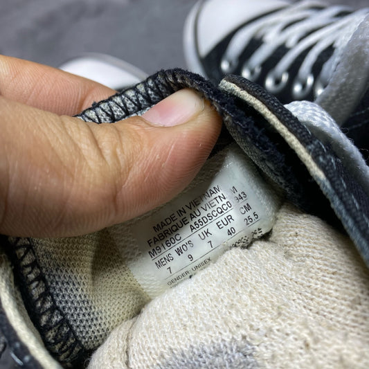 Converse ( Size 40 / 7 )