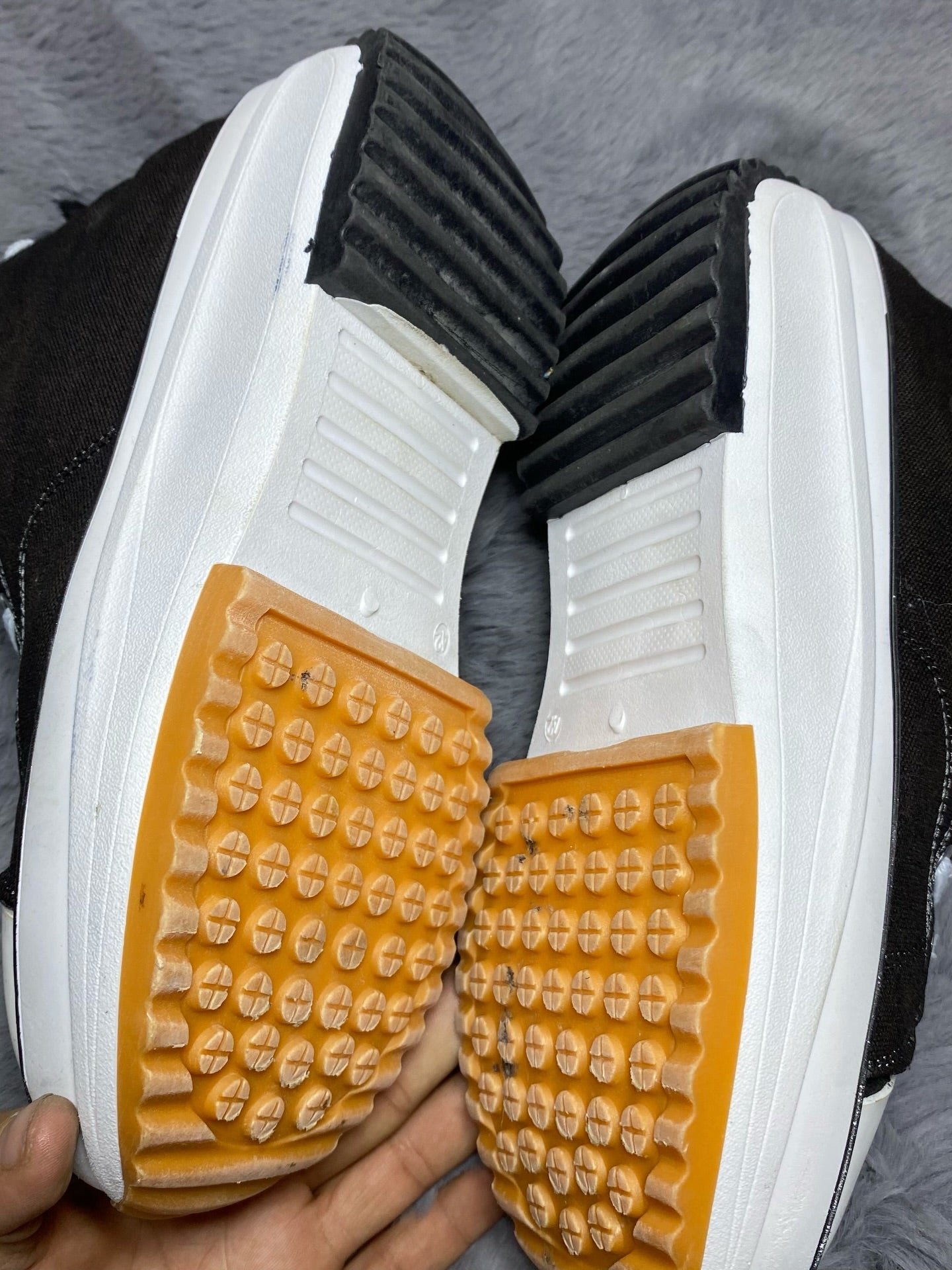 Converse ( Size 40 / 7 )