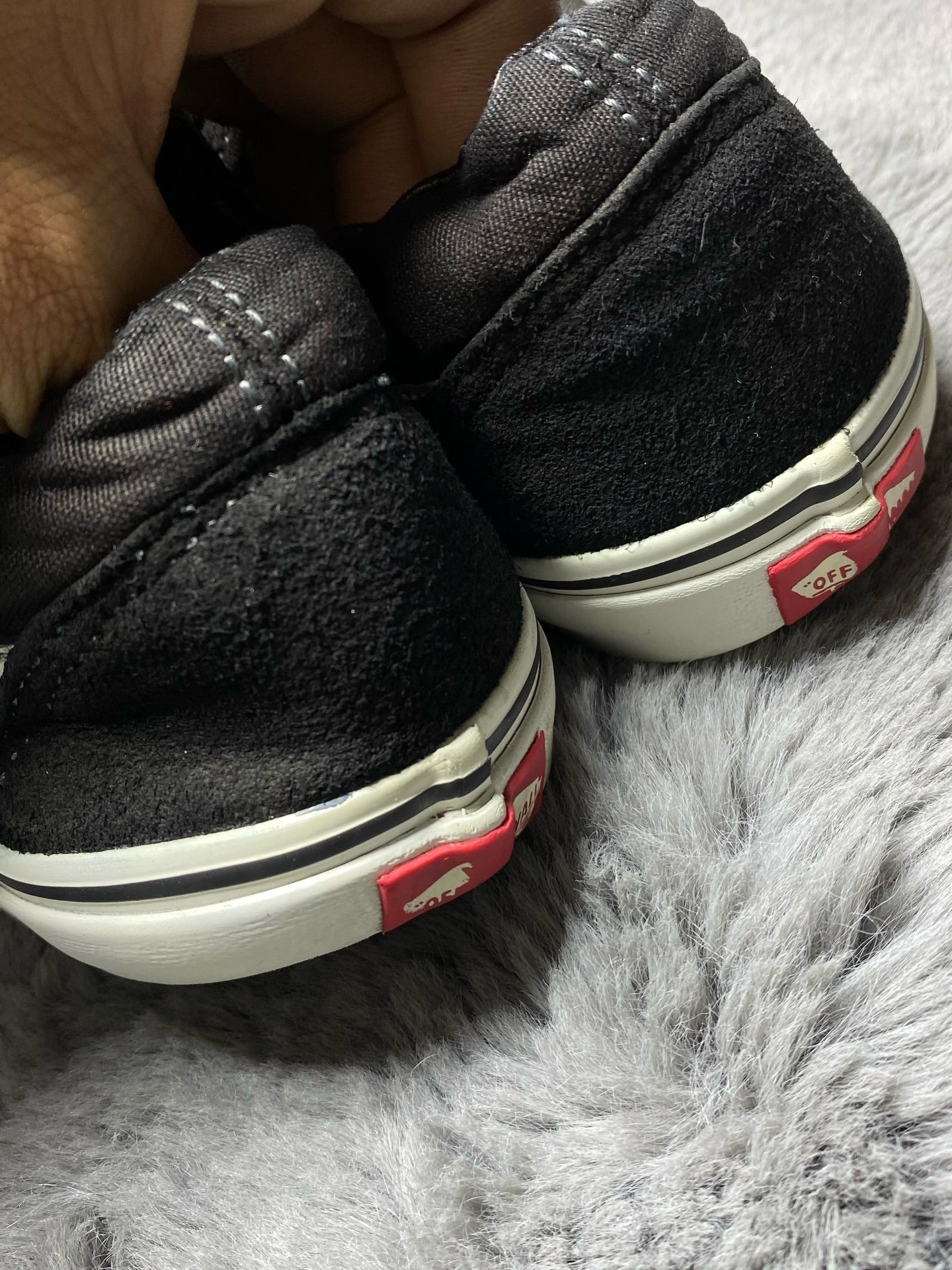 VANS ( Size 41 / 7.5 )