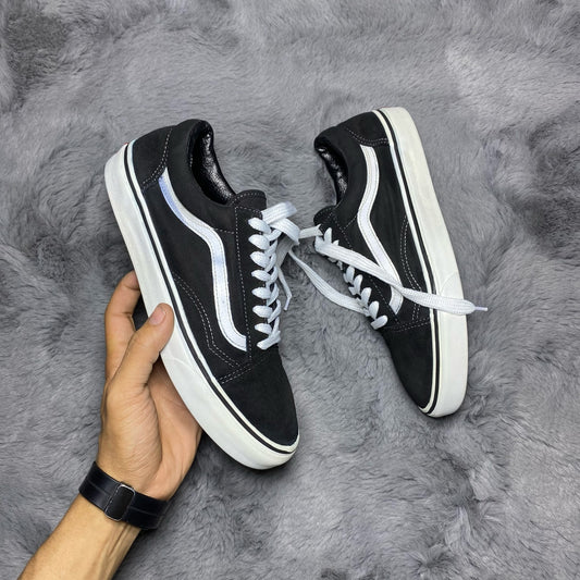 VANS ( Size 41 / 7.5 )