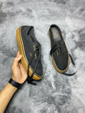 VANS ( Size 42 / 8 )