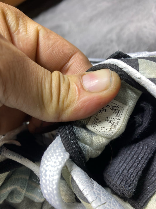 VANS ( Size 39 /  6 )