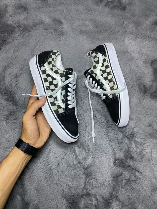 VANS ( Size 39 /  6 )