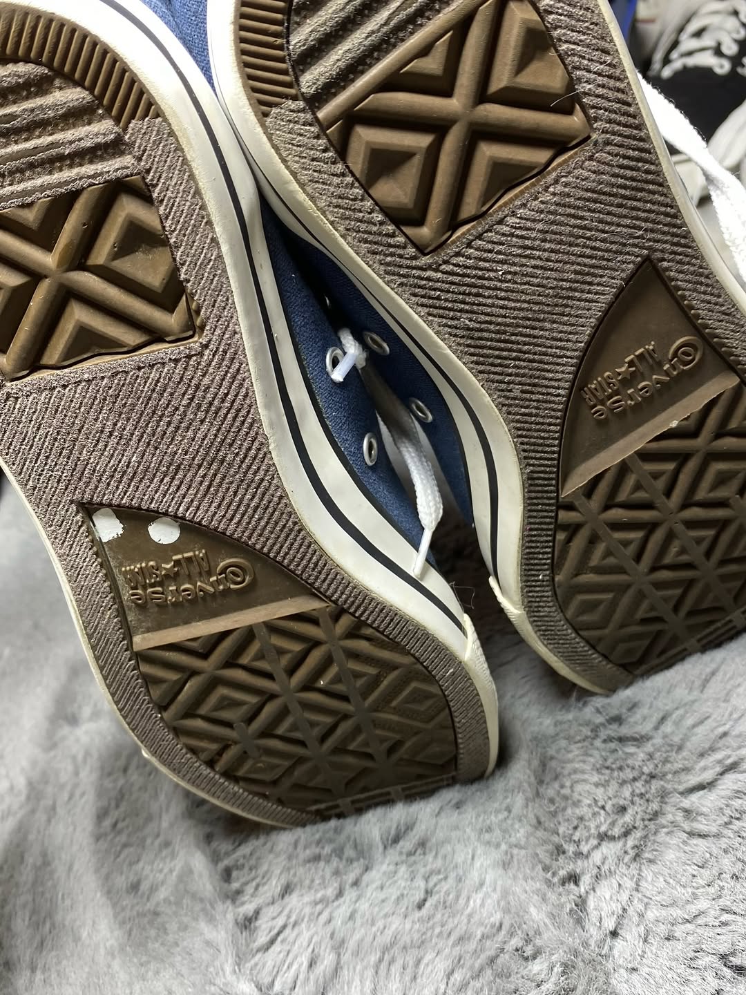 Converse ( Size 44 / 10 )