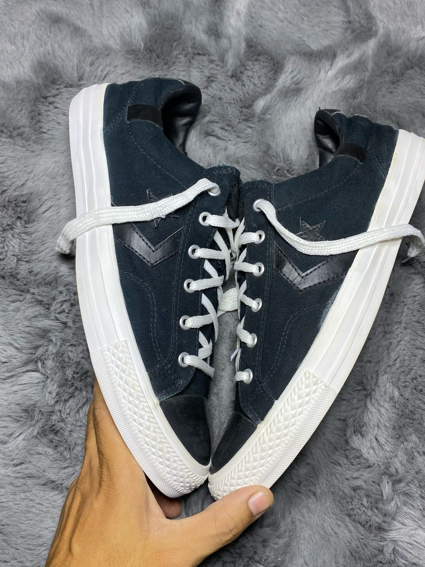 Converse ( Size 45 / 11 )