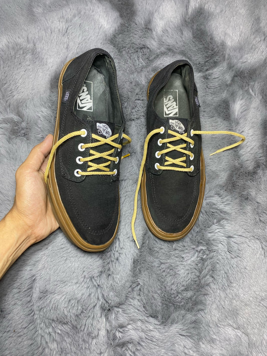 VANS ( Size 44 / 10 )