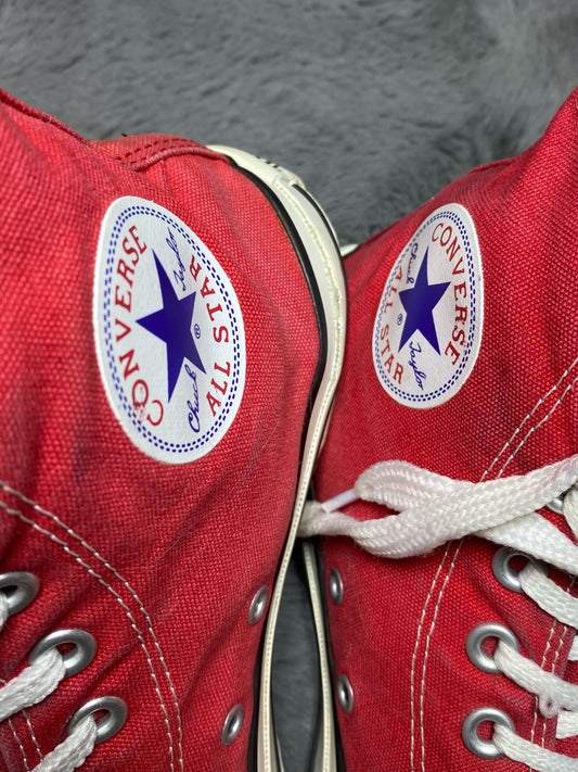 Converse ( Size 41 / 7.5 )