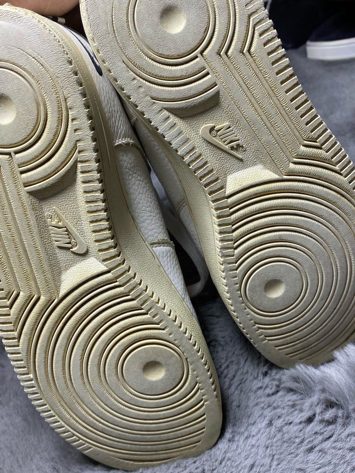 N!KE ( Size 39 / 6 )