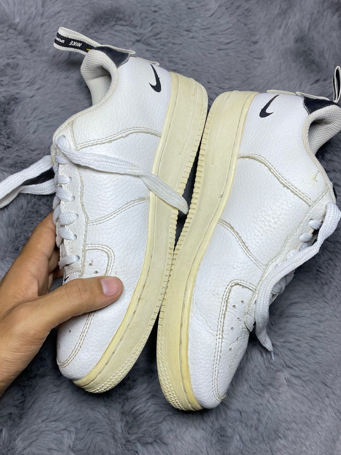 N!KE ( Size 39 / 6 )
