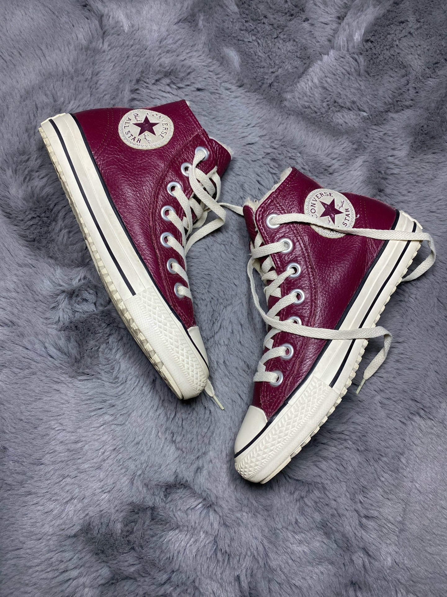 Converse ( Size 39 / 6 )