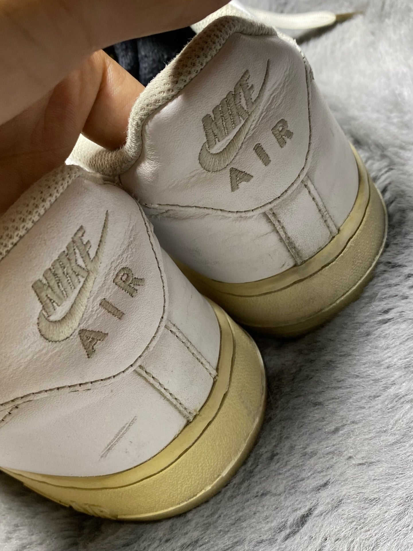 N!KE ( Size 43 / 9 )