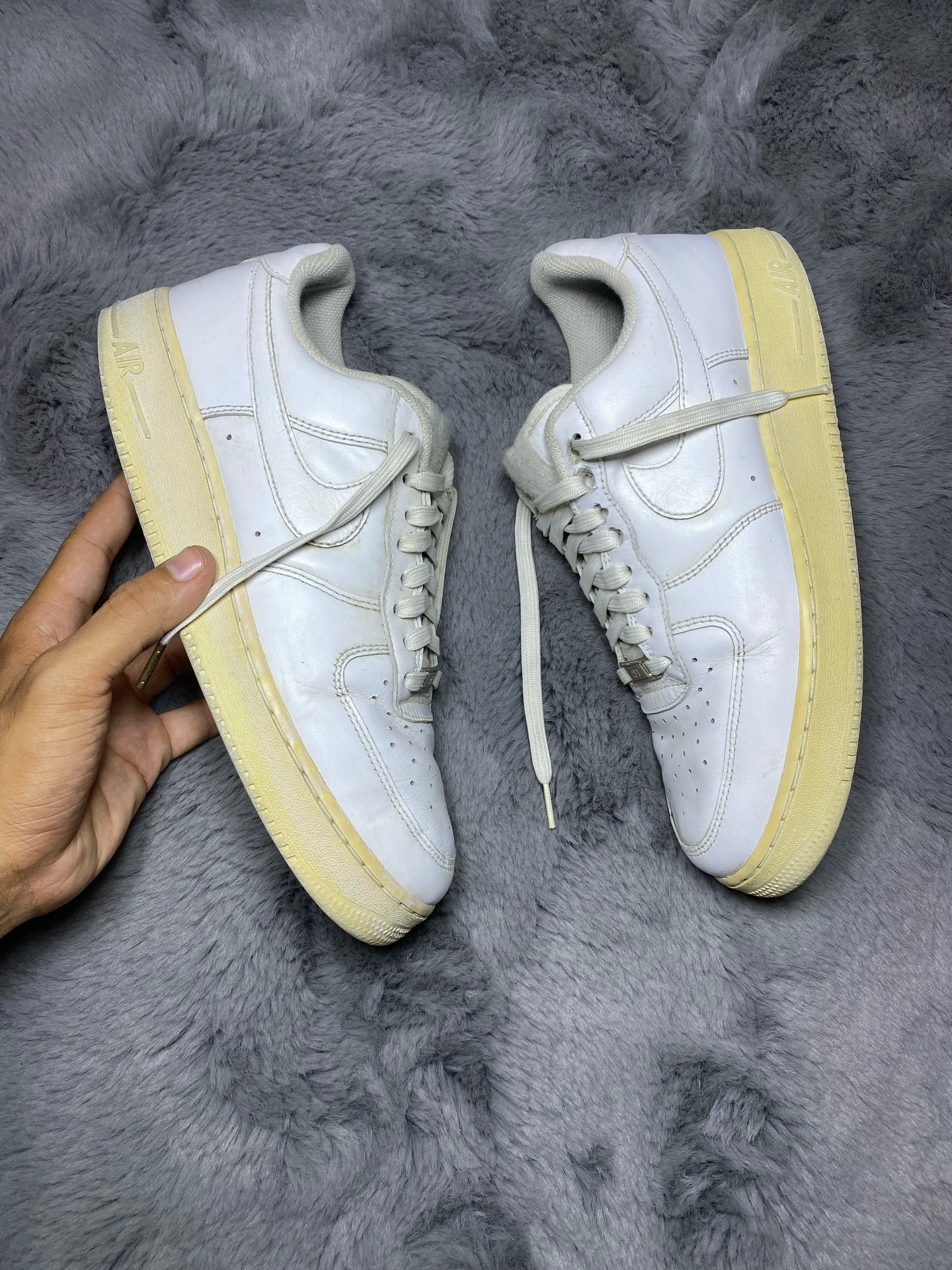 N!KE ( Size 43 / 9 )