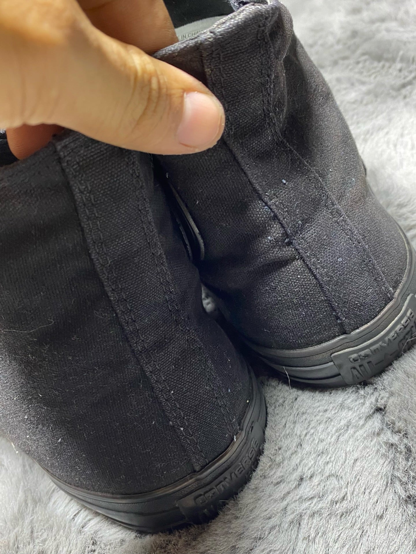 Converse ( Size 44 / 10 )