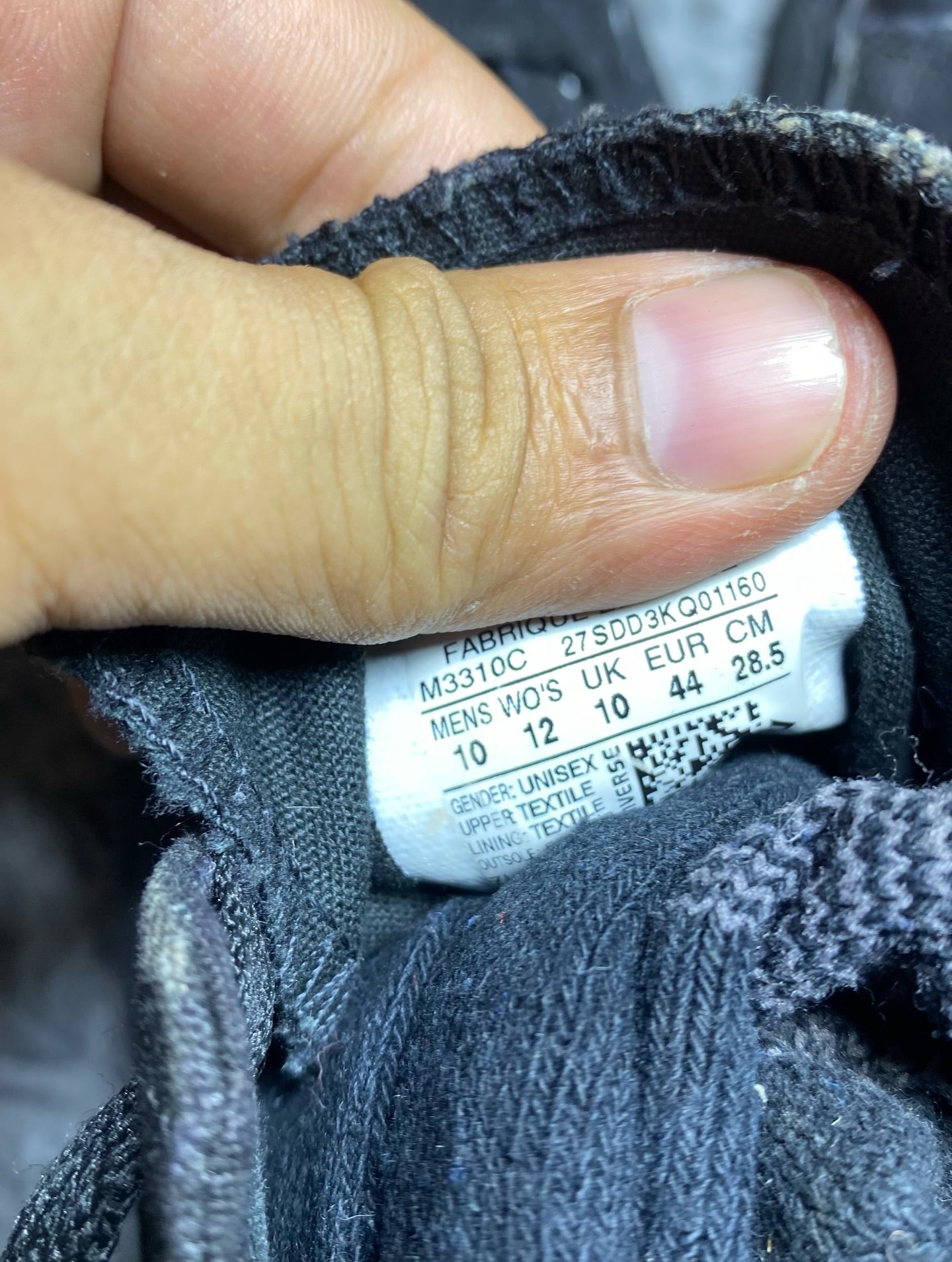 Converse ( Size 44 / 10 )