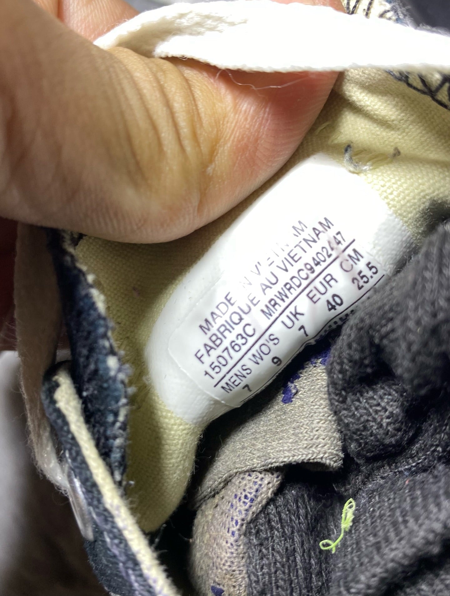 Converse ( Size 40 / 7 )
