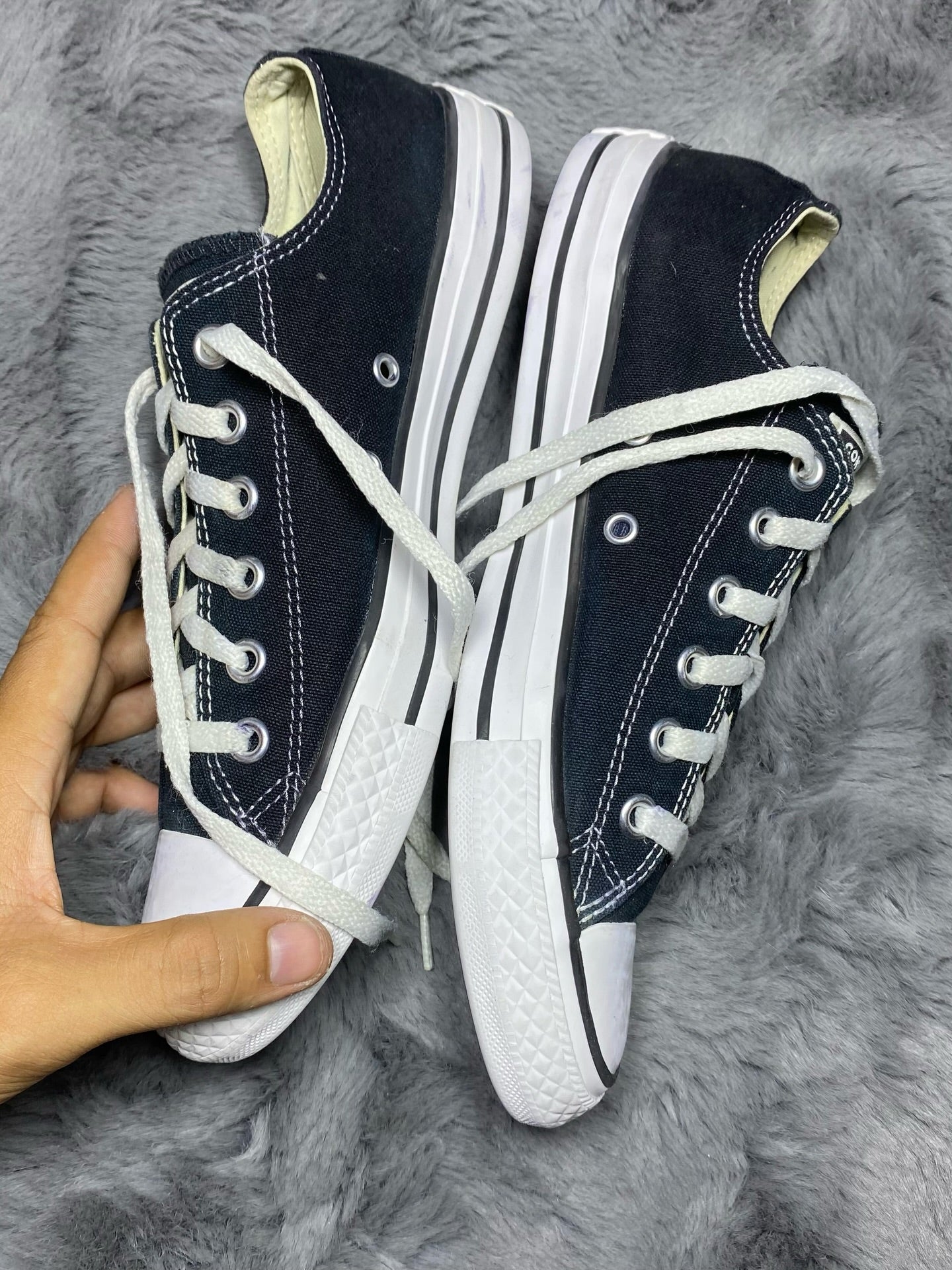 Converse ( Size 40 / 7 )