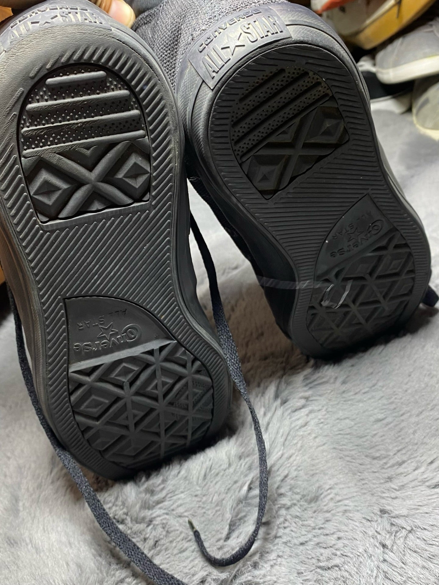 CONVERSE ( Size 46.5-47 / 11.5 )
