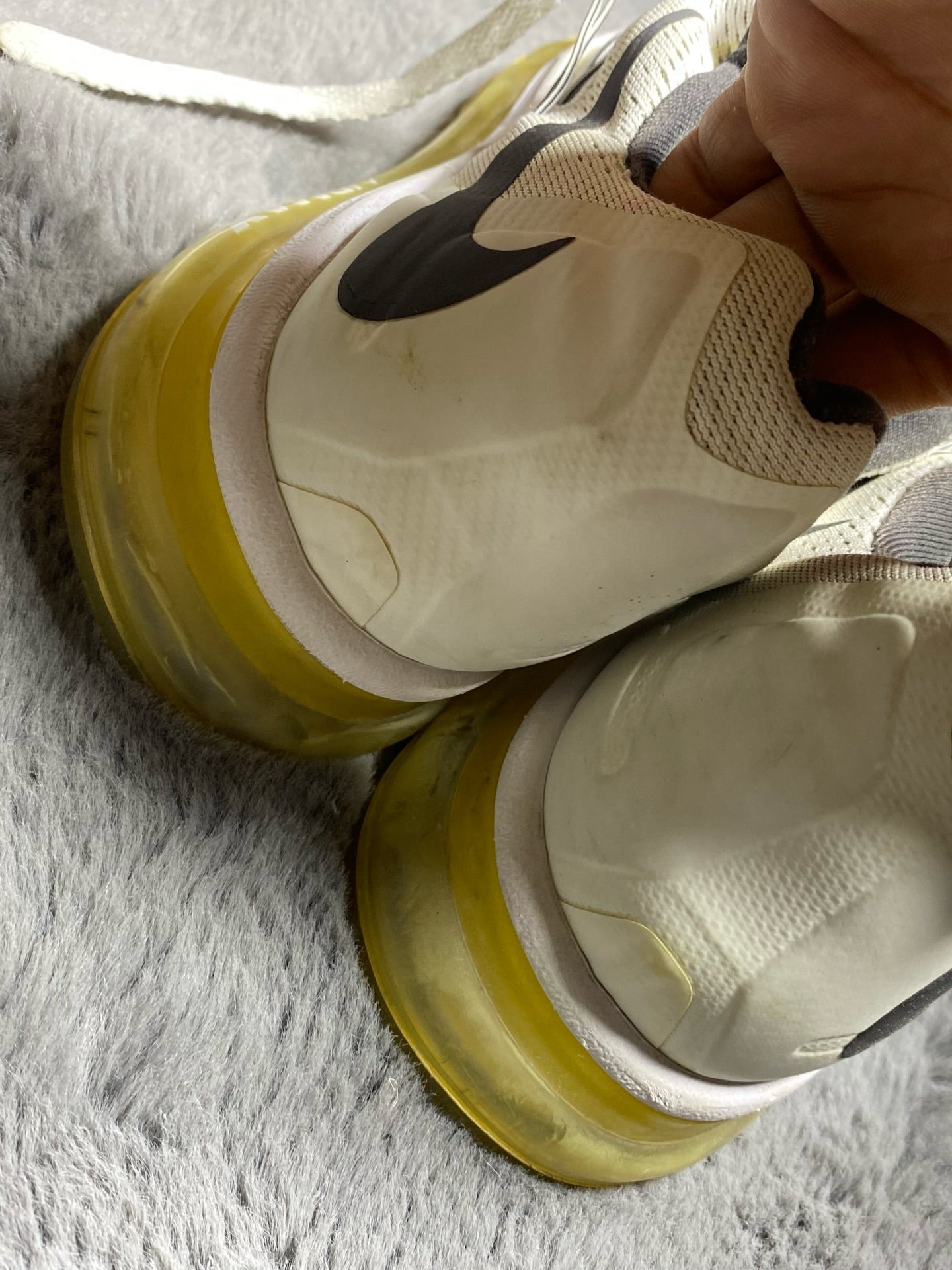 N!KE ( Size 45 / 11 )