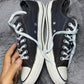 Converse ( Size 42 / 8.5 )