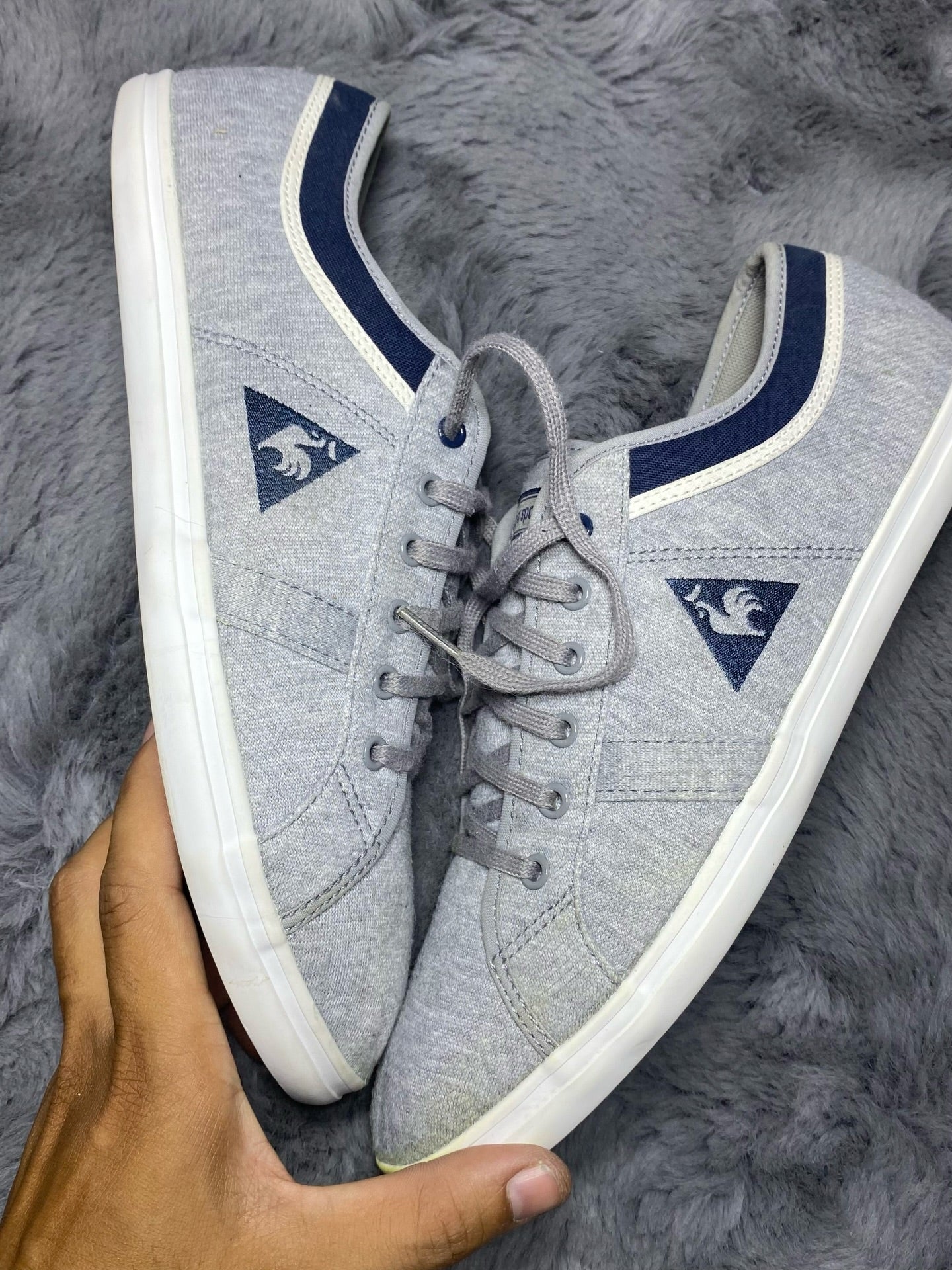 SNEAKER ( Size 43 / 9 )