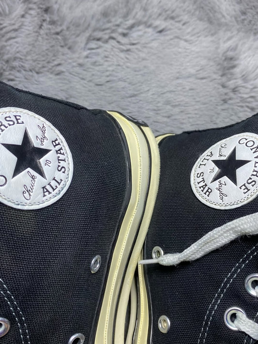 Converse ( Size 40 / 7 )