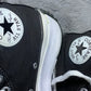 Converse ( Size 41 / 7.5 )