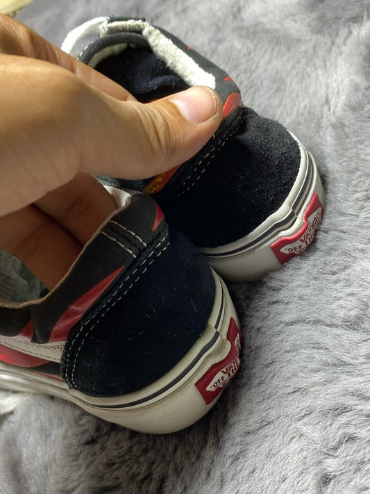 VANS ( Size 36.5 - 37 / 4 )