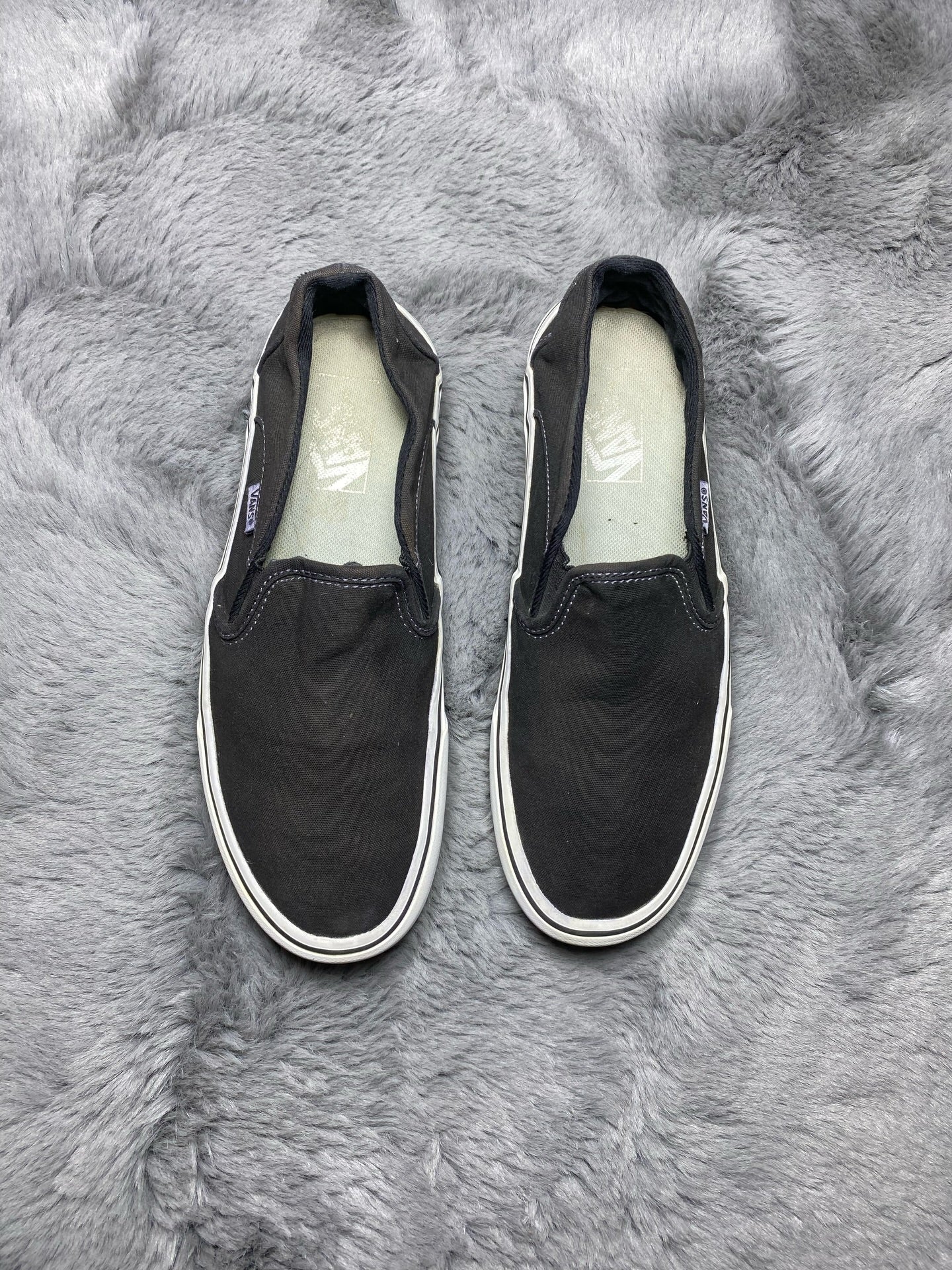 VANS ( Size 39 /  6 )