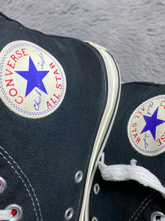 Converse ( Size 43 / 9.5 )
