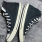 Converse ( Size 43 / 9.5 )