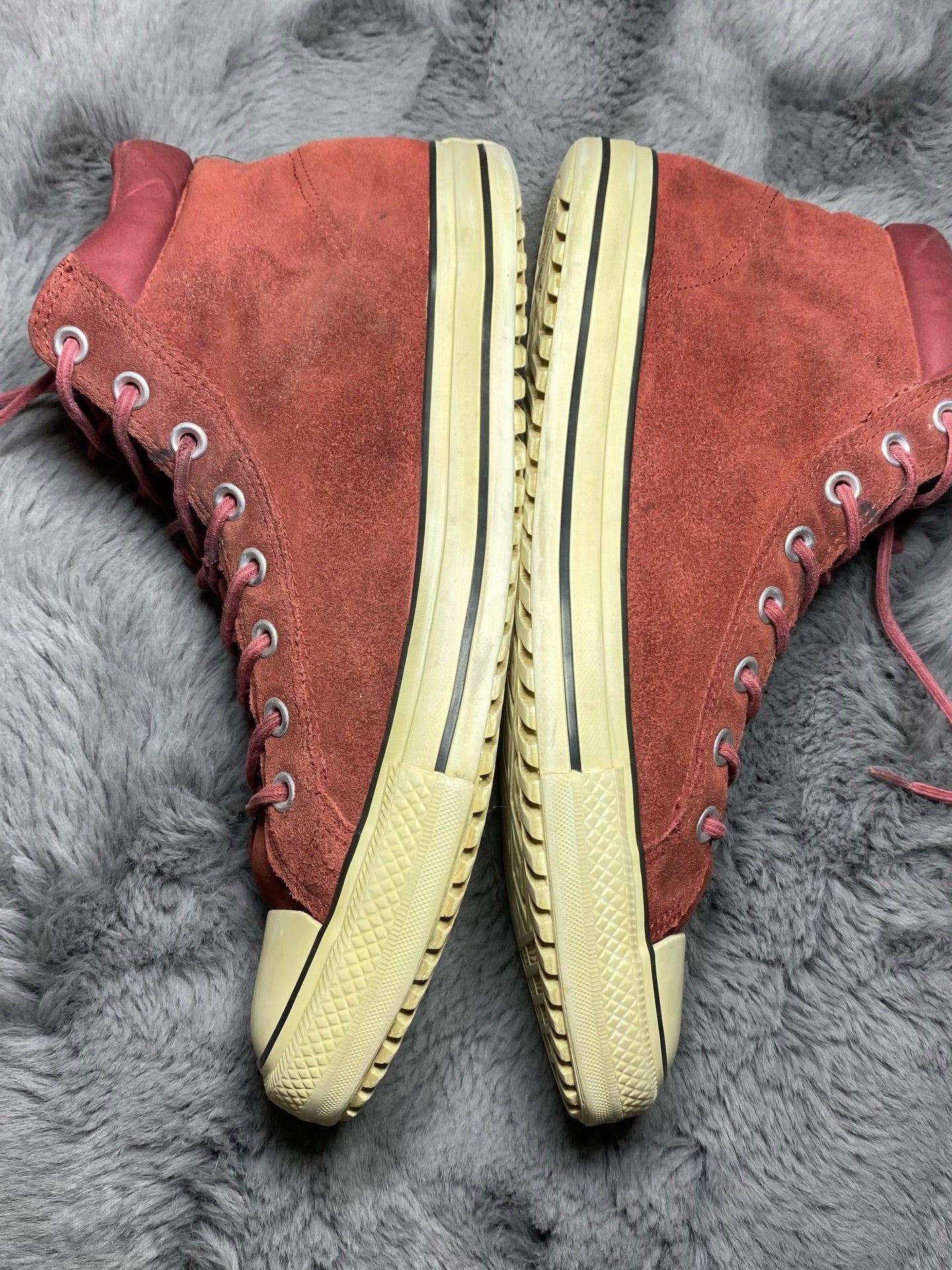 CONVERSE ( Size 46.5-47 / 11.5 )