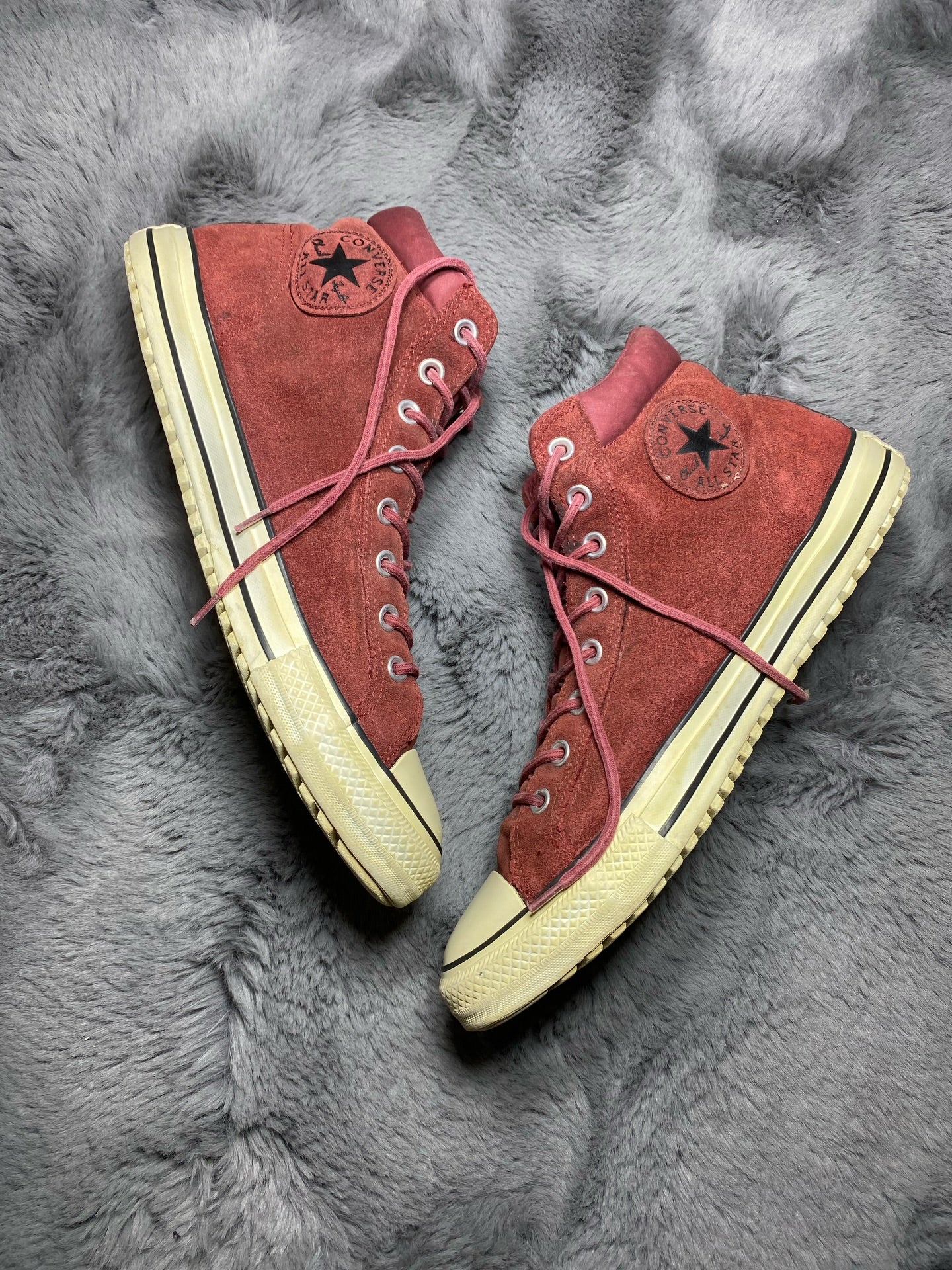 CONVERSE ( Size 46.5-47 / 11.5 )