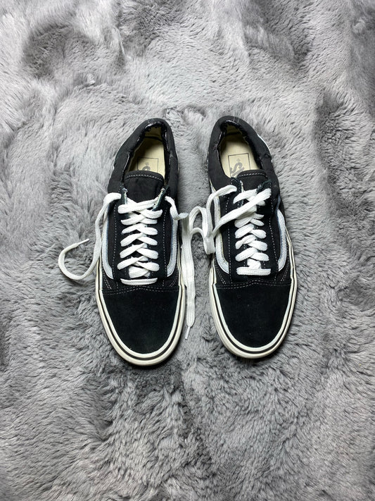 VANS ( Size 41 / 7.5 )