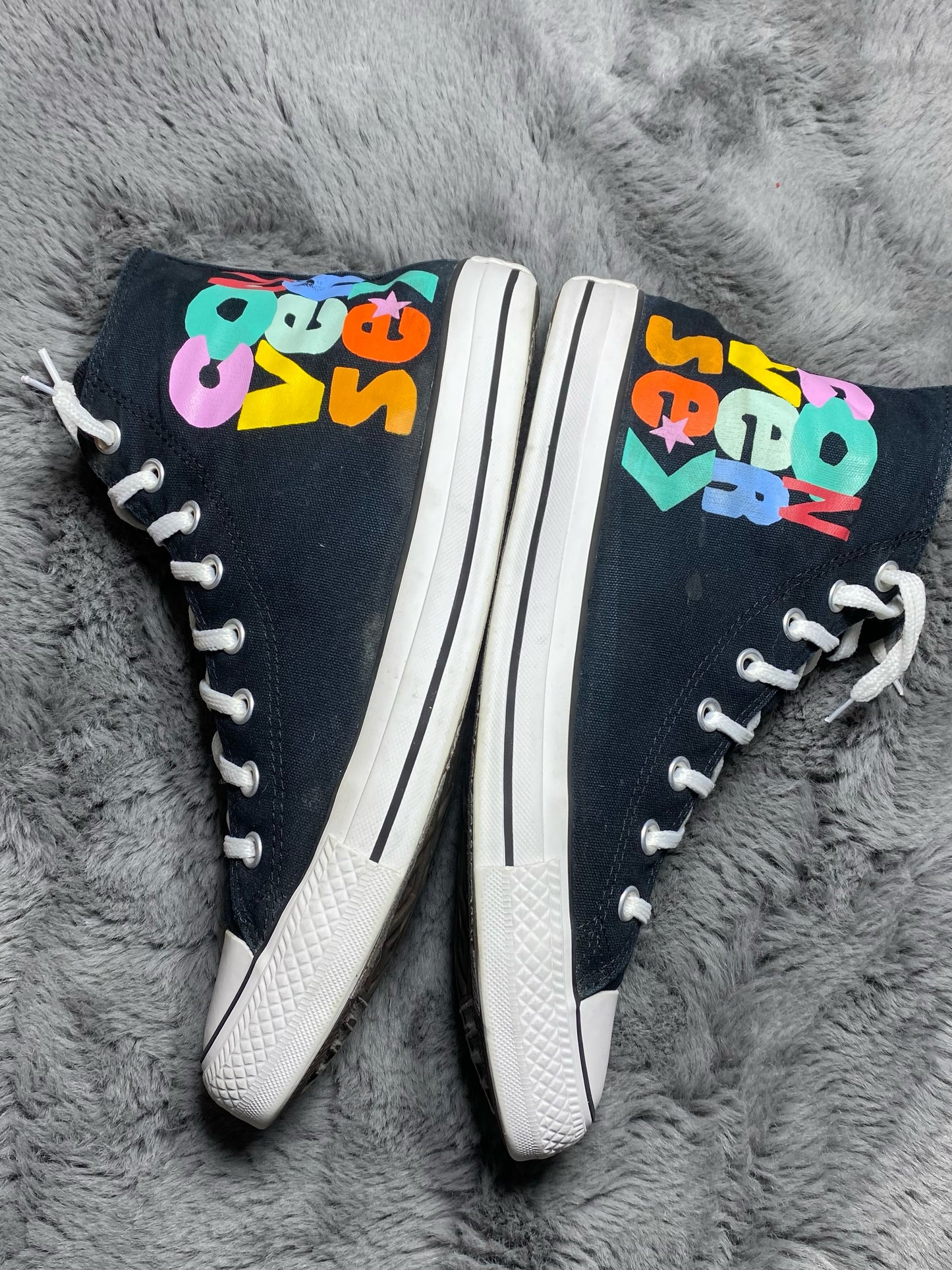 Converse ( Size 45 / 11 )