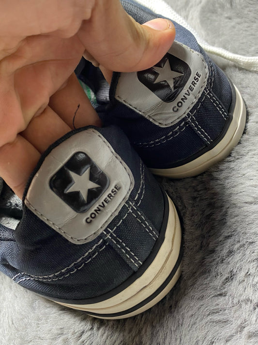 Converse ( Size 44.5-45 / 10 )