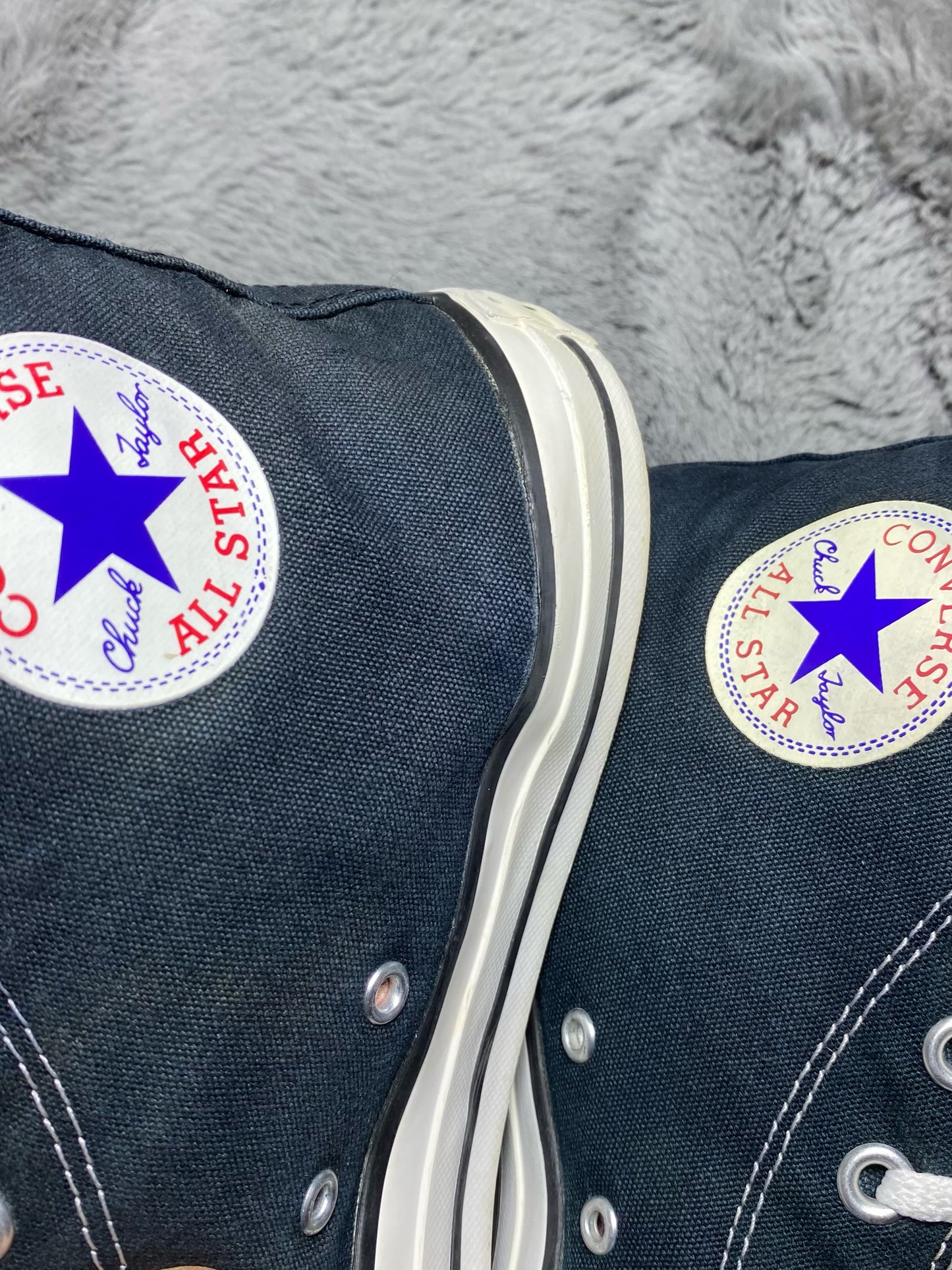 CONVERSE ( Size 46.5-47 / 11.5 )
