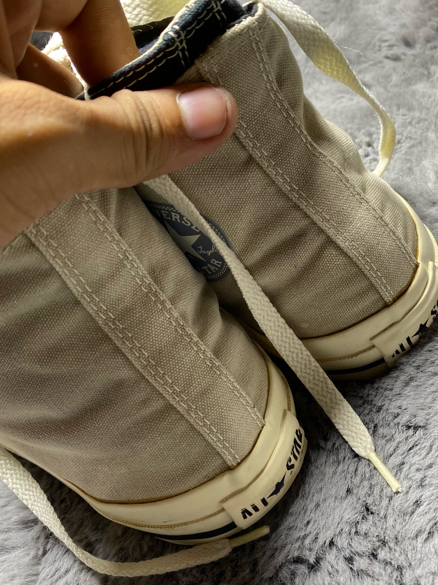 Converse ( Size 44 / 10 )