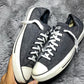 Converse ( Size 42.5 - 43 / 8.5 - 9 )