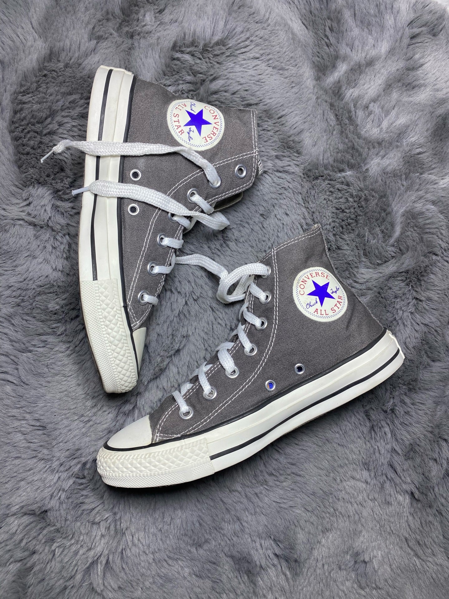 Converse ( Size 37.5 - 38 / 5 )